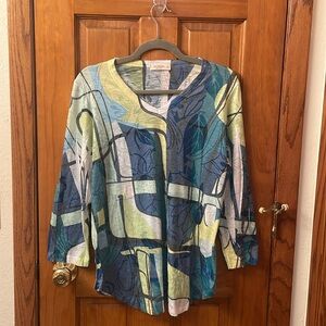 Jess & Jane "WINDMILL"  Crushed V-neck - RC3-1684, Size S, Made in USA